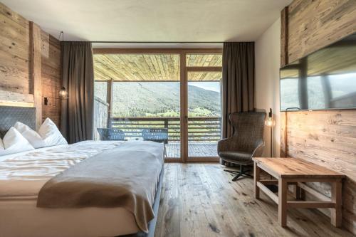 Suite with Balcony