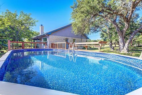 New Listing! 4 BDRM Hill Country Home with Pool in Austin, USA
