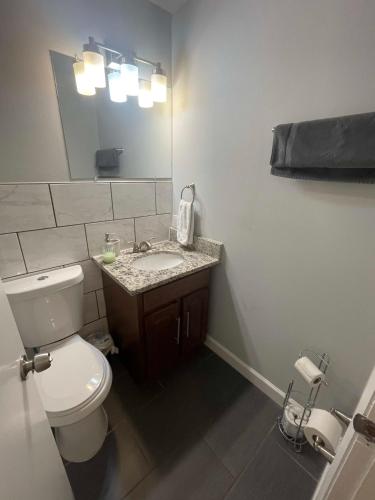1BR W&D Near BJ Hospital Forest Park Zoo in Tower Grove, USA