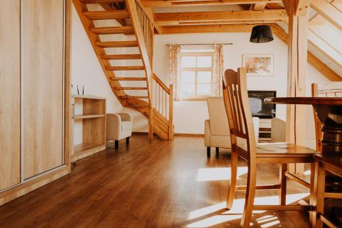 福尔托夫娜德拉兹丹尼旅馆 (Penzion Fortovna Drazdany) in 波莱西