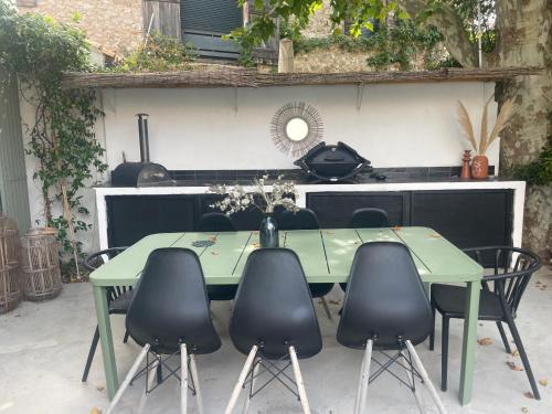Charmante maison avec piscine, Marsiglia (foto 6)