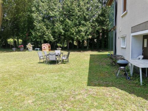 Poilly-sur-Loire MARIELU 2 4-Star Single Room view