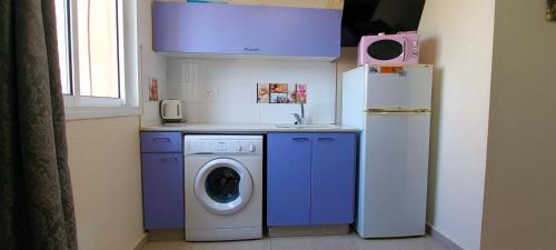 Konyha, דירה מול הים בת ים 613 in Bat Yam