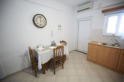 Blue Dreams Astros in 파랄리온 아스트로스