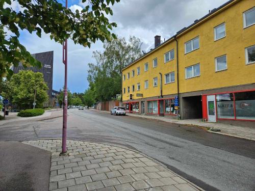 ทัศนียภาพภายนอกโรงแรม, Lilla Älvbrogården i stan (Lilla Alvbrogarden i stan) in อาเวสตา