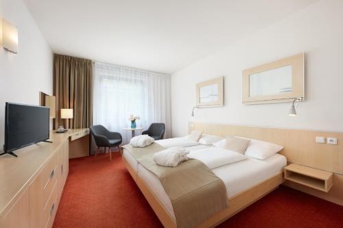 1 queen bed