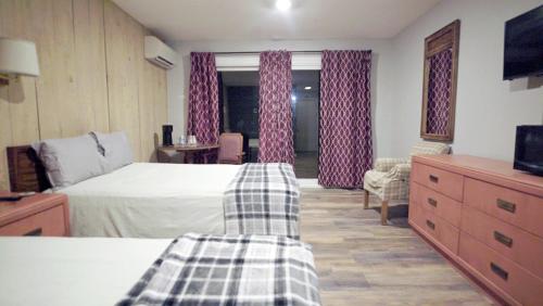 Pinnacle Lodge - image 3