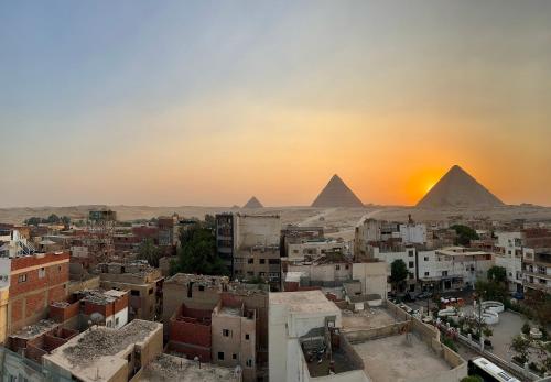 Pyramids Middle Eastern Charm View - image 12