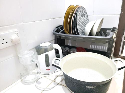 Delicious House, Watamu, 2-bedroom with secure compound free parking and wifi in Watamu