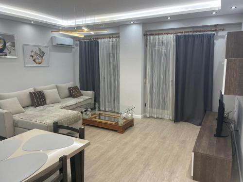 Complex Delijorgji Apartment, Tirana (photo 6)