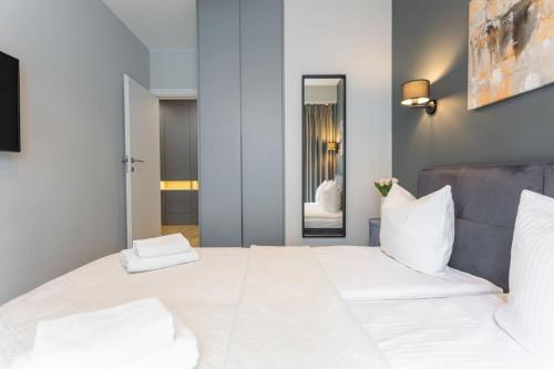 Golden Apartments Warsaw - Sienna 36