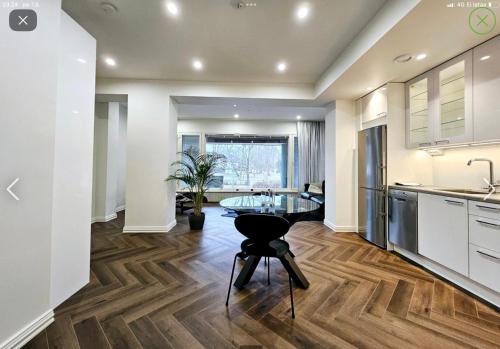 Unique apartment on the prestige address in Ullanlinna