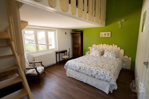 Le Relais Des Dames in Fleurieu-sur-Saone (Rhone-Alpes)