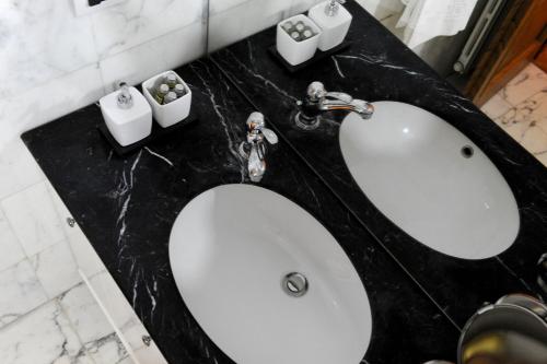 ARIA DI CASA APARTMENT - image 9