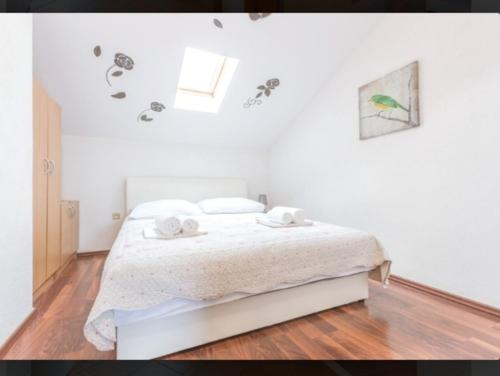 Two-Bedroom Apartment with Balcony - Attic