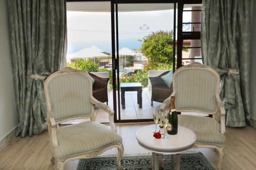 Faciliteiten, Misty Waves Boutique Hotel in Hermanus