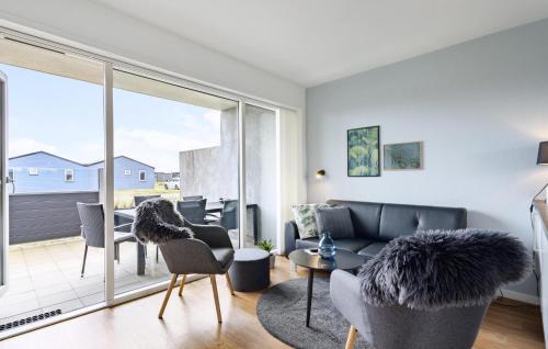  Stunning Apartment In Ringkøbing in Søndervig