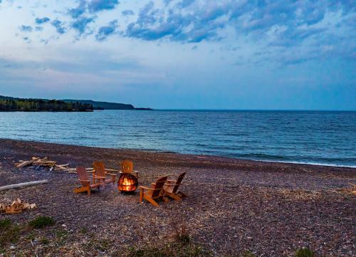 Superior Shores Resort & Conference Center - image 9