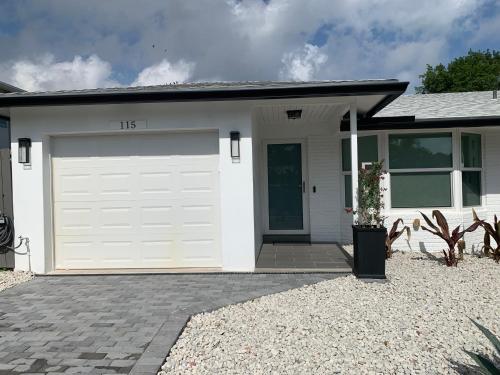 Retreat with Salt Water Heated Pool & Spa, Boynton Beach (foto 7)