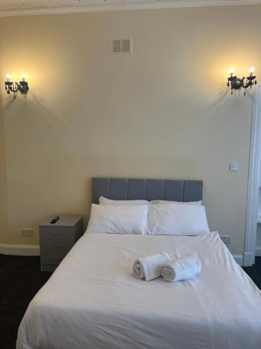 Glasgow South 2 Bedroom Apartment, Glasgow (photo 7)