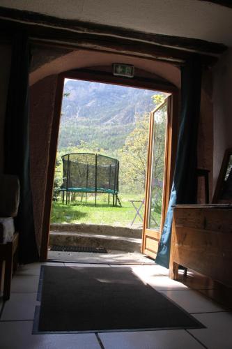 Gîte Le Moulin papillon (Gite Le Moulin papillon) in L'Argentiere-la-Bessee