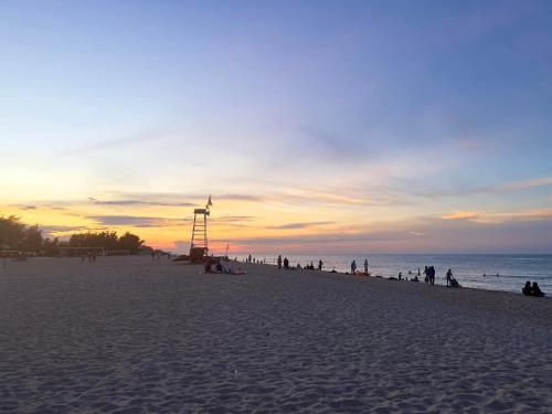 An homestay, biển Quảng Công Huế (An homestay, bien Quang Cong Hue) in Thuan An Beach