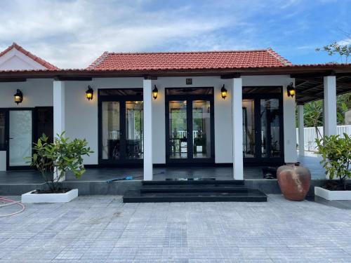 An homestay, bien Quang Cong Hue - Đồng Hới (Quảng Bình)