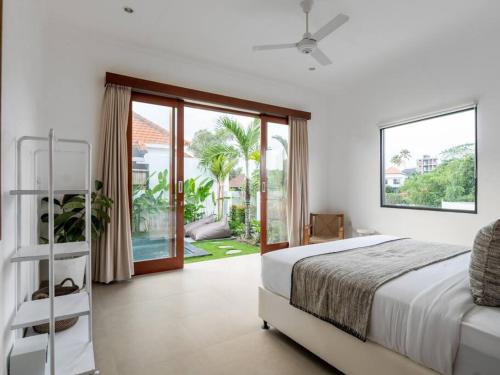 Two-Bedroom Villa image 10