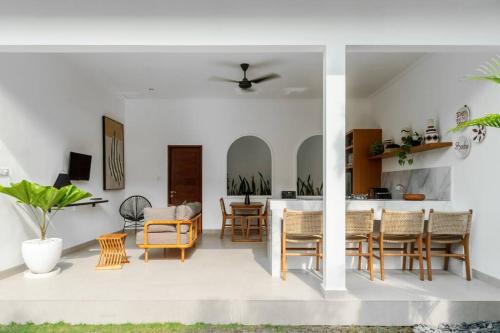 Two-Bedroom Villa image 4