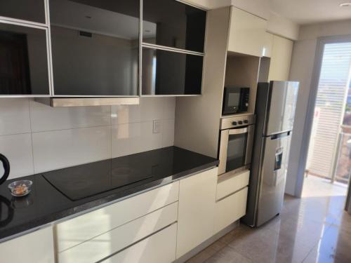 One-Bedroom Apartment image 6