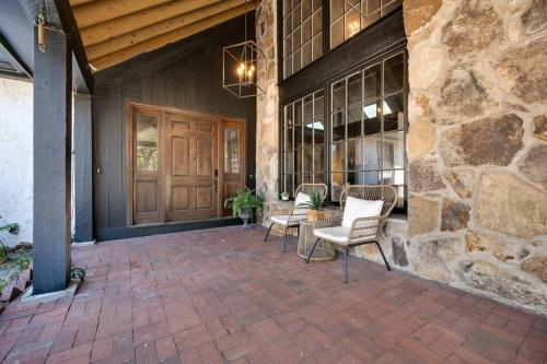 Be A Nomad - The Woods House in Jacksonville, USA