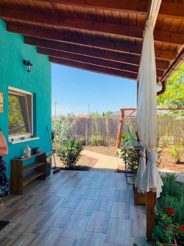 Exterior view, Arvisura Vendeghazak family and pet friendly apartments in Domaszék