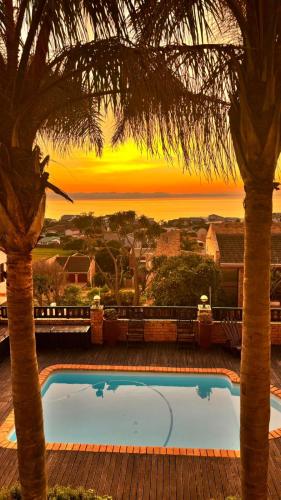 balkon/terras, OCEAN VIEW GUEST HOUSE in Jeffreys Bay