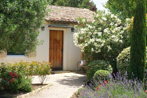Magnifique Villa avec Piscine en Provence in Verquieres (Provence-Alpes-Cote d'Azur)