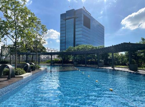 Cozy 2BR 2Bath San Lorenzo Place Netflix 4KM NAIA