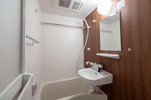 Link Court Shinjuku West