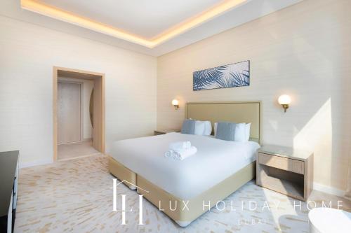 LUX Iconic Views at The Palm Tower Suite 3, Dubai (photo 8)