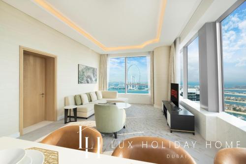 LUX Iconic Views at The Palm Tower Suite 3, Dubai (photo 6)