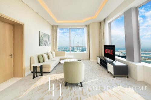 LUX Iconic Views at The Palm Tower Suite 3, Dubai (photo 10)