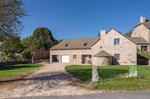 Gite de lachamp gîte à louer Saint-Chély-d'Apcher