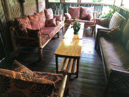 Ruhondeza Lodge in Kanungu