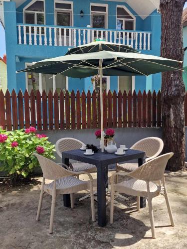 Kert, Grigoleti - Sea Forest House in Grigoleti