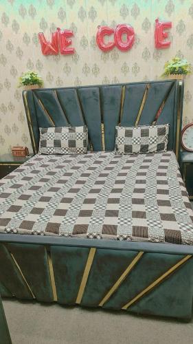. mashraqi appartment