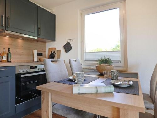 Two-Bedroom Apartment with Balcony image 1