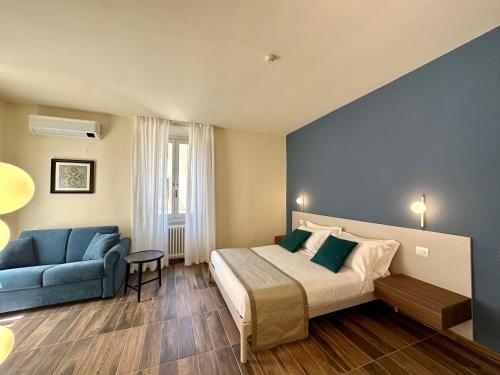 Deluxe Double Room with Extra Bed