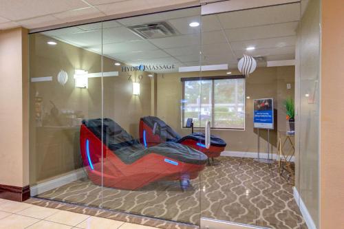 Faciliteiten, Comfort Inn St Petersburg North in Saint Petersburg