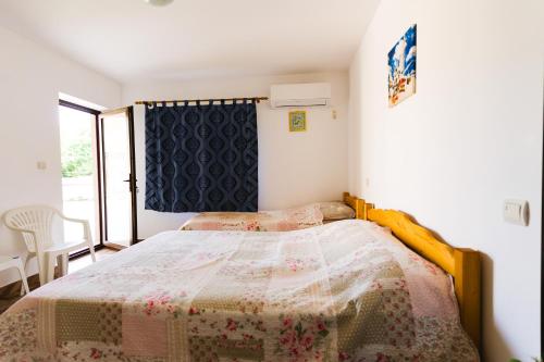 Triple Room with Bathroom