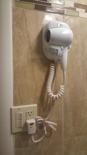 Stay Express Inn Elko - image 12