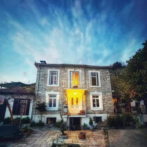 Roselyn Manor House gîte à louer Áyios Vlásios