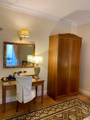 Hotel Akropolis - Museum Hotel - image 7